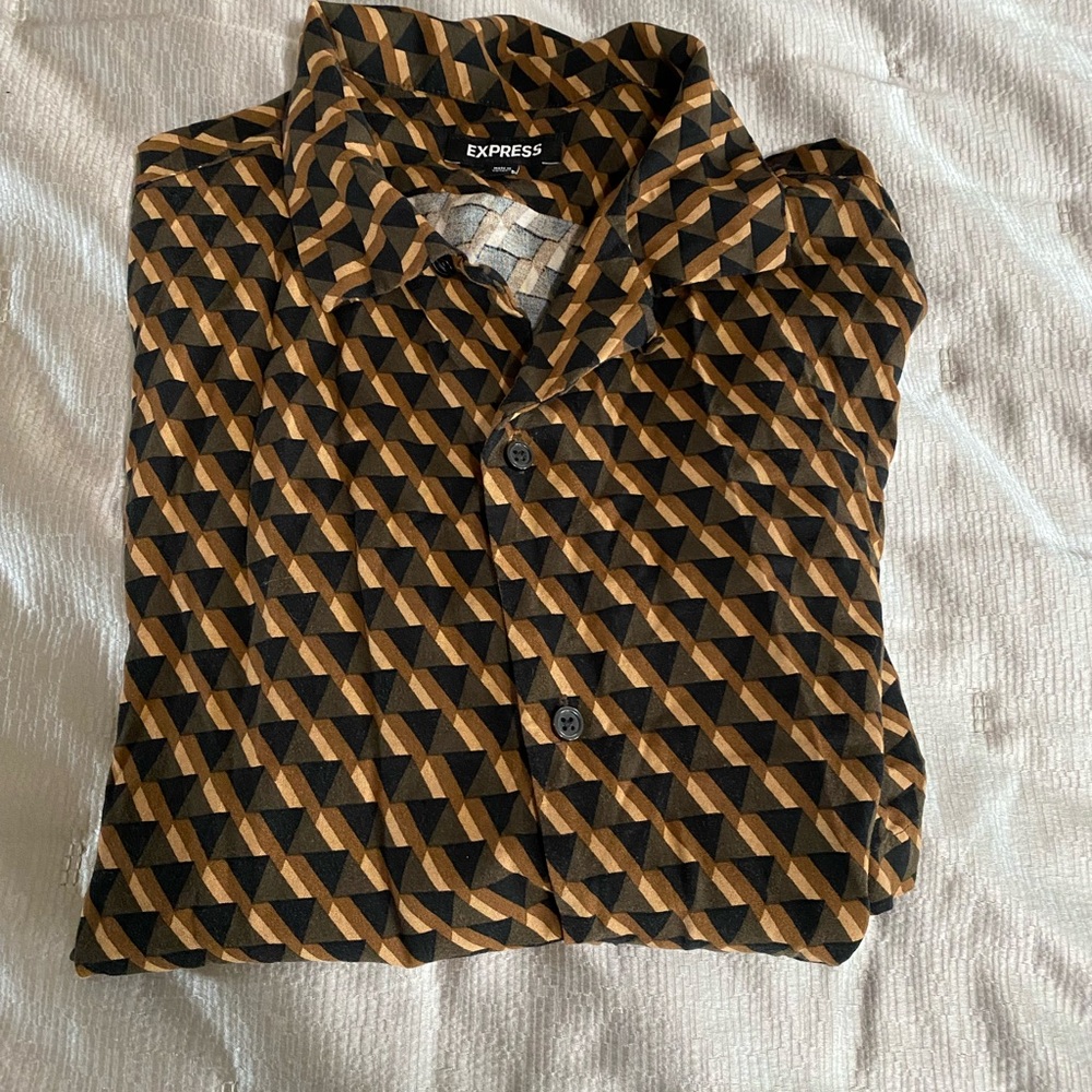 Express Black and Gold Casual Button Down Shirt with Geometric Pattern